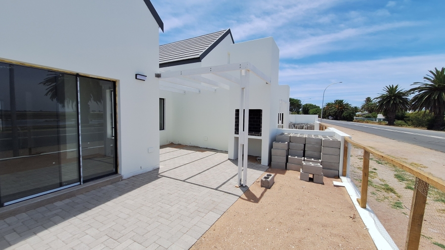 2 Bedroom Property for Sale in Velddrif Western Cape
